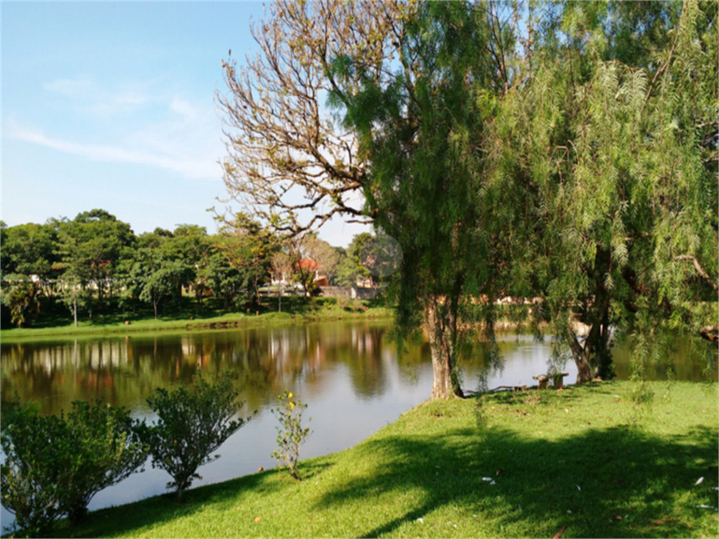 Venda Condomínio Salto Jardim Buru REO953716 24