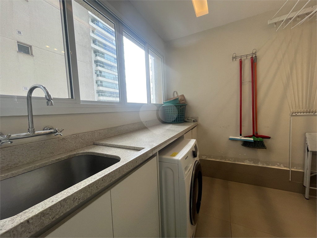 Venda Apartamento São Paulo Barra Funda REO953833 32