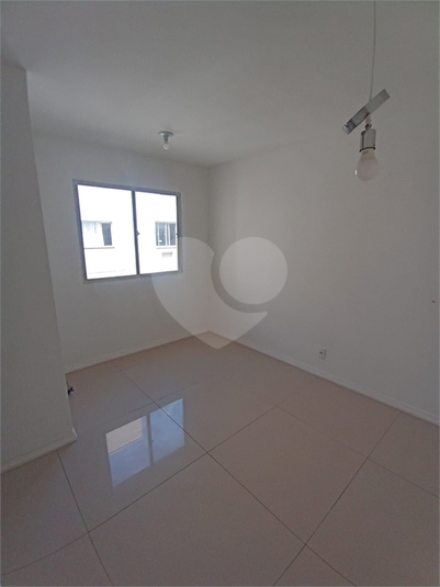 Aluguel Apartamento Rio De Janeiro Campo Grande REO954056 7