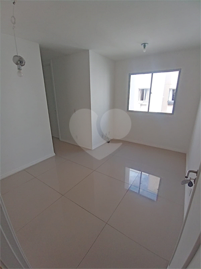 Aluguel Apartamento Rio De Janeiro Campo Grande REO954056 6