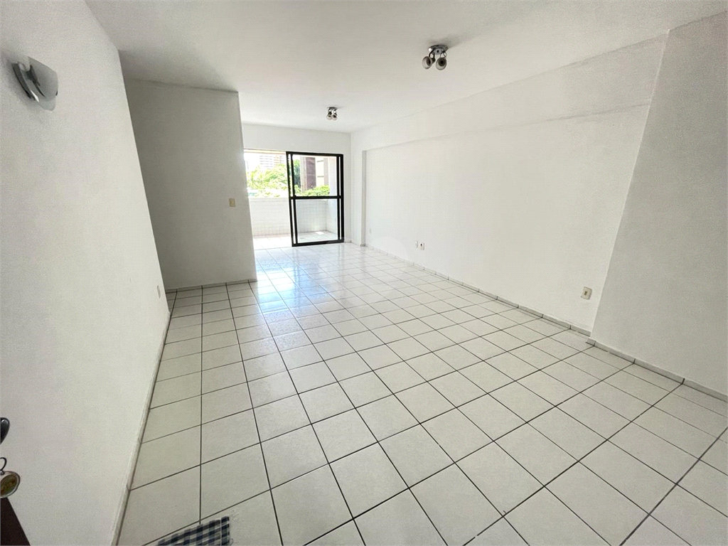 Venda Apartamento João Pessoa Miramar REO954588 4