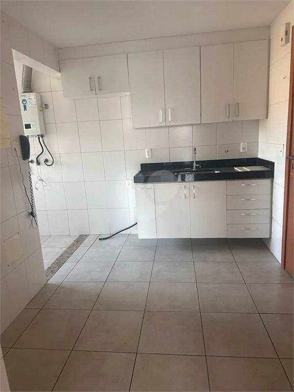 Venda Apartamento Vitória Bento Ferreira REO954767 13