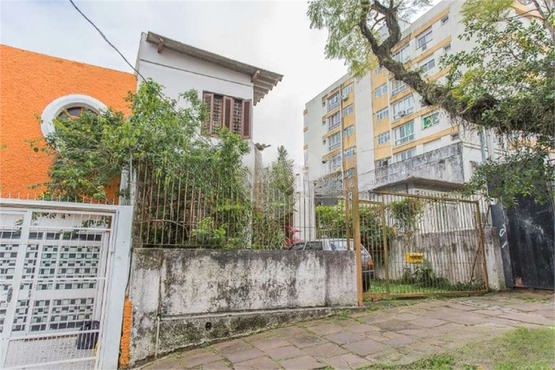 Venda Casa Porto Alegre Rio Branco REO955442 1