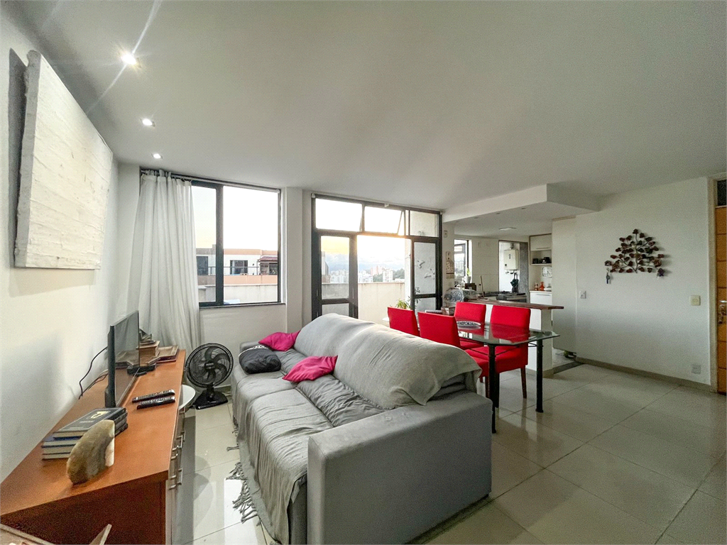 Venda Apartamento Niterói Santa Rosa REO956002 2