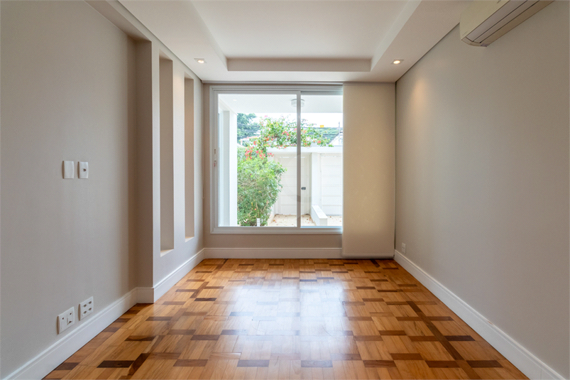 Venda Sobrado São Paulo Jardim Paulista REO95650 9