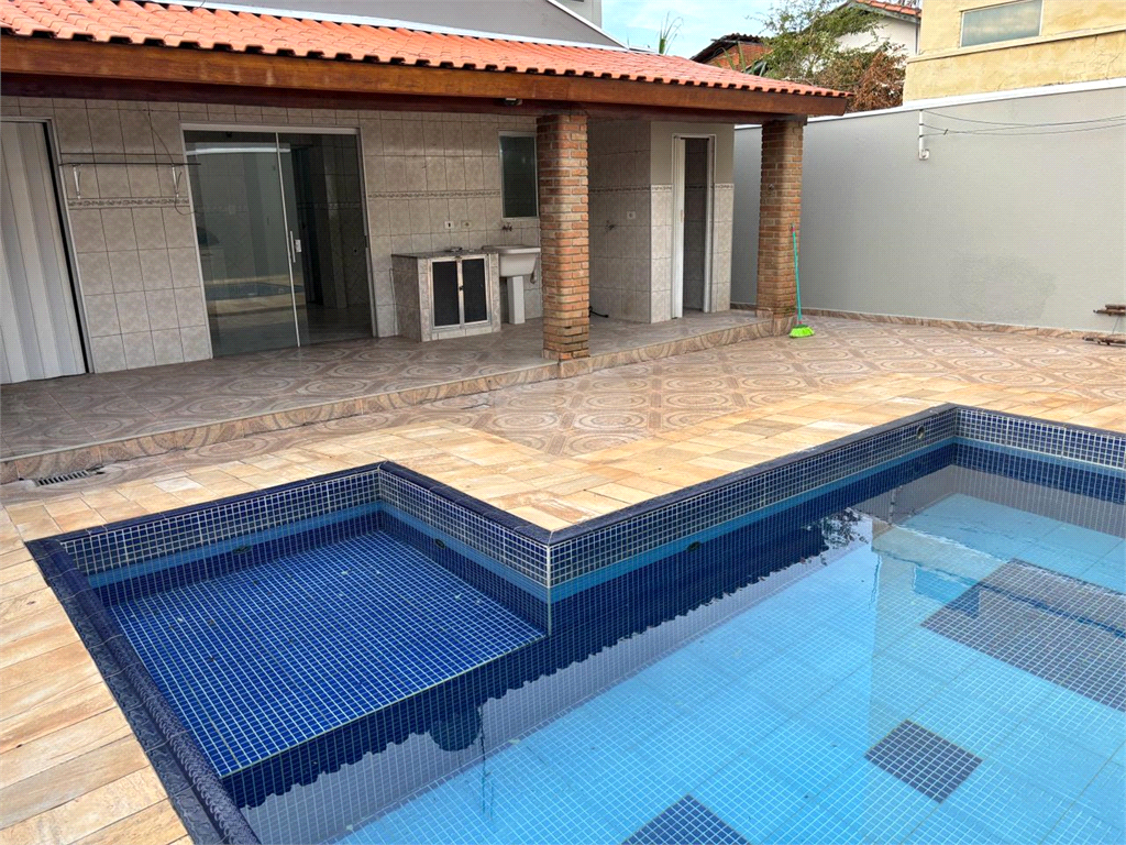 Venda Casa Salto Jardim São Judas Tadeu REO956525 11