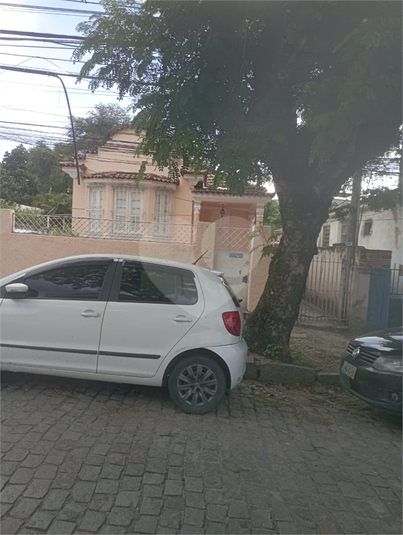 Foto REO956903
