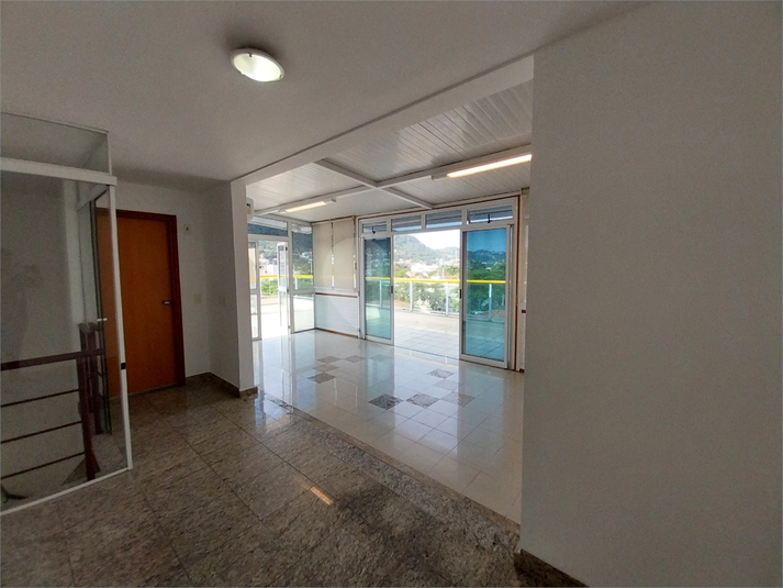 Venda Cobertura Niterói São Francisco REO959536 18