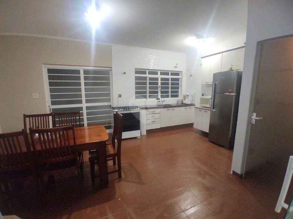 Venda Casa Araras Vila Queiroz REO960069 6