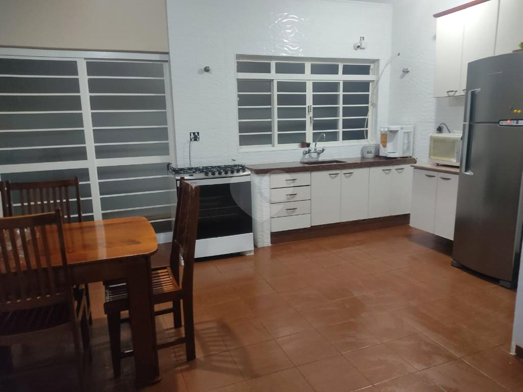 Venda Casa Araras Vila Queiroz REO960069 13