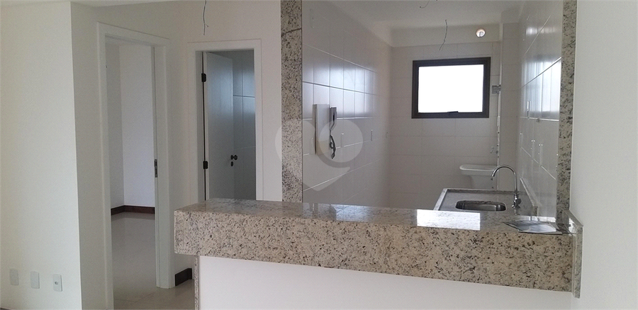 Venda Apartamento Salvador Barra REO960221 10