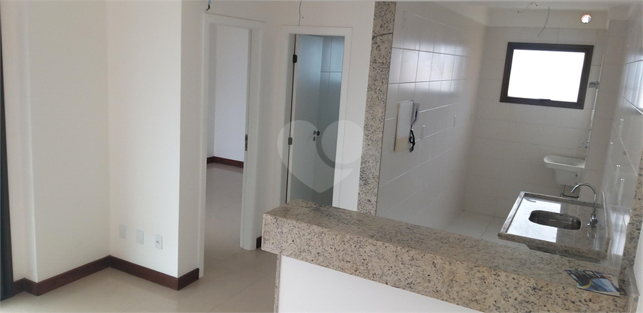 Venda Apartamento Salvador Barra REO960221 4