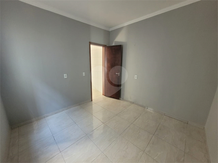 Foto REO961845