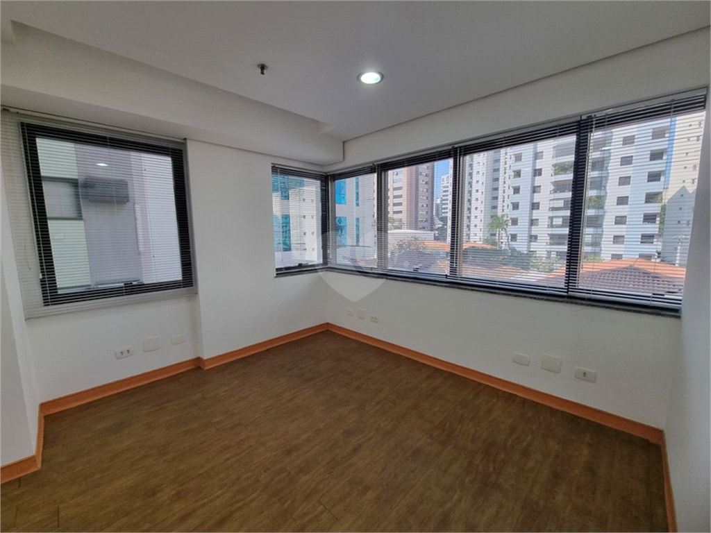 Aluguel Salas São Paulo Vila Nova Conceição REO962546 13