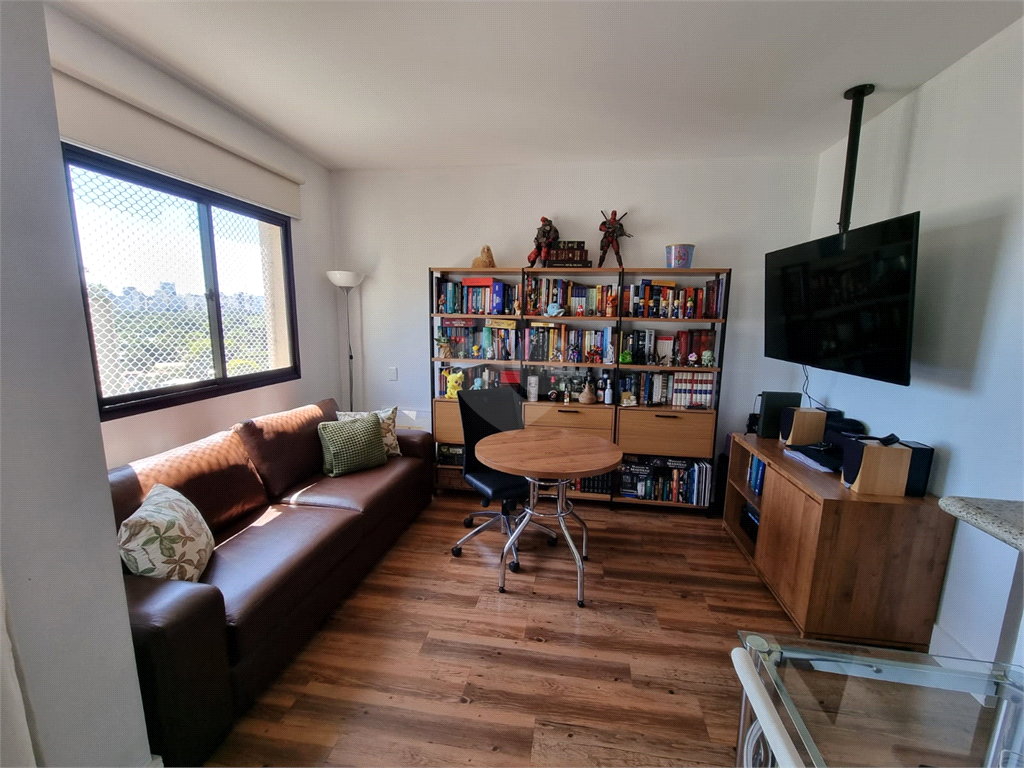 Venda Flat São Paulo Jardim Europa REO962784 4