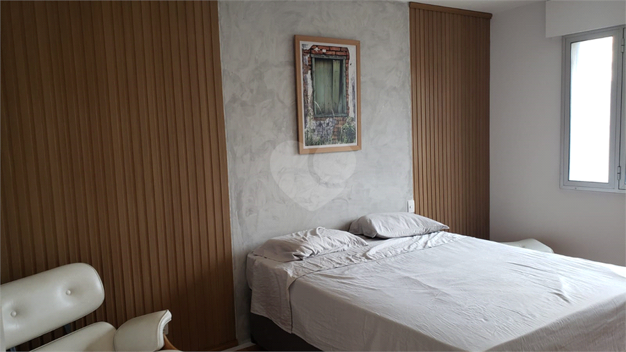 Foto REO963500