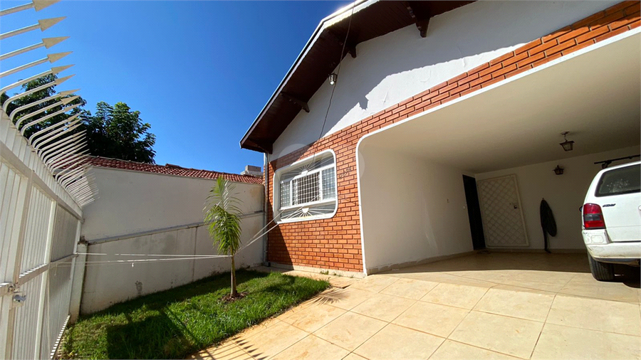 Foto REO963511