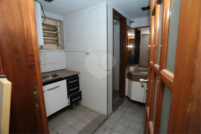 Venda Salas São Paulo Centro REO964396 15