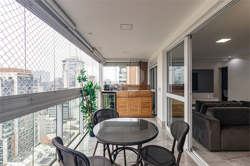 Sacada com vista Livre 