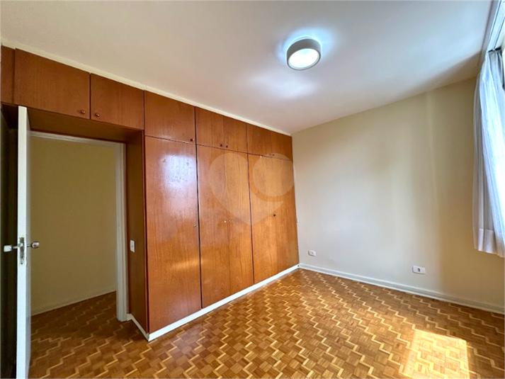 Quarto 1 com suíte 