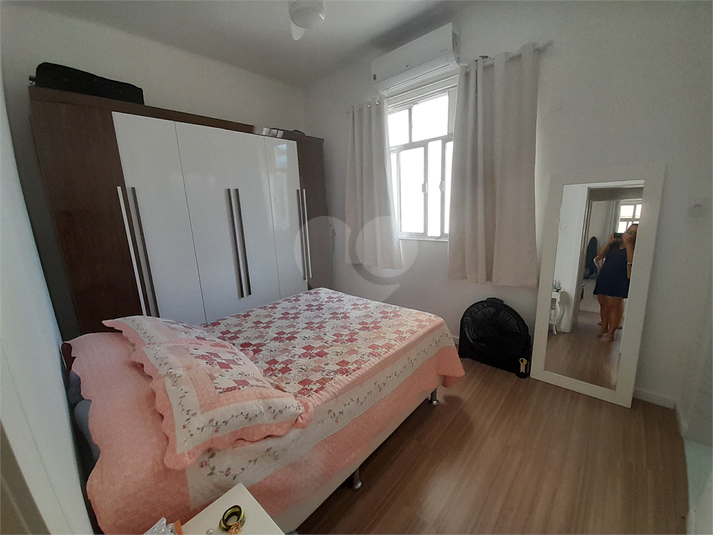 Foto REO967103
