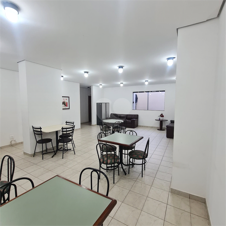 Venda Apartamento Bauru Vila Santa Tereza REO967636 11