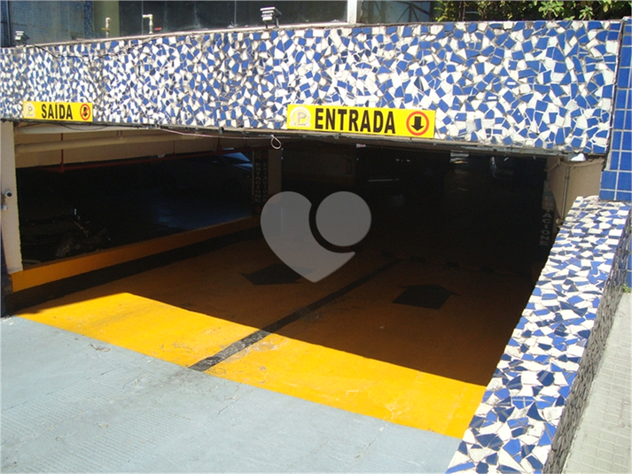 Foto REO968000