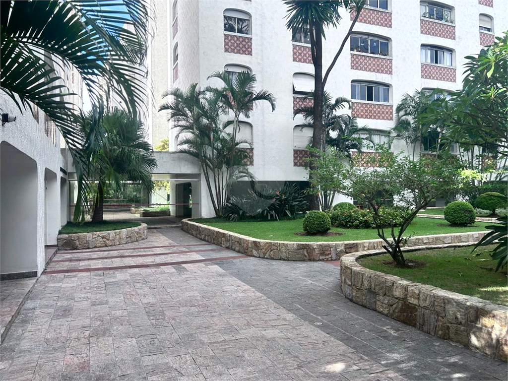 Venda Apartamento São Paulo Sumaré REO969200 35