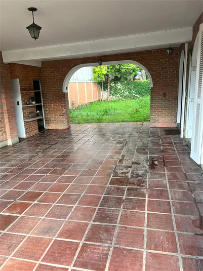 Venda Casa Curitiba Mercês REO969873 38