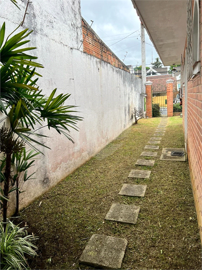 Venda Casa Curitiba Mercês REO969873 13