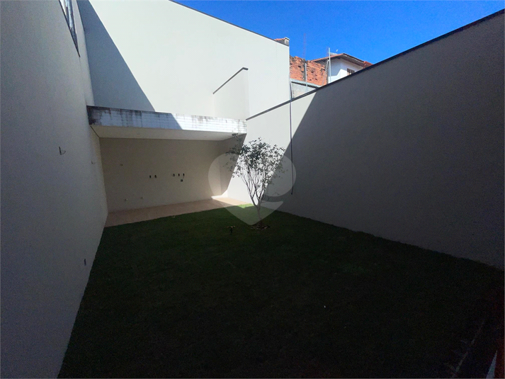 Foto REO971336