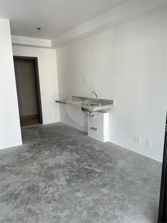 Venda Loft São Paulo Indianópolis REO971462 13