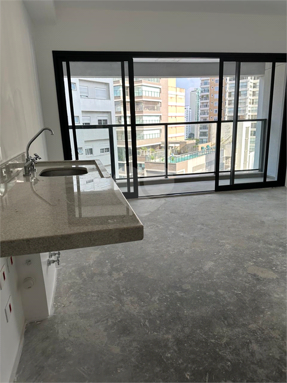 Venda Loft São Paulo Indianópolis REO971462 9