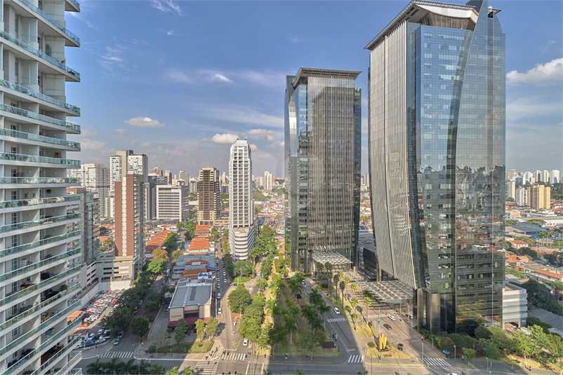 Foto REO971501