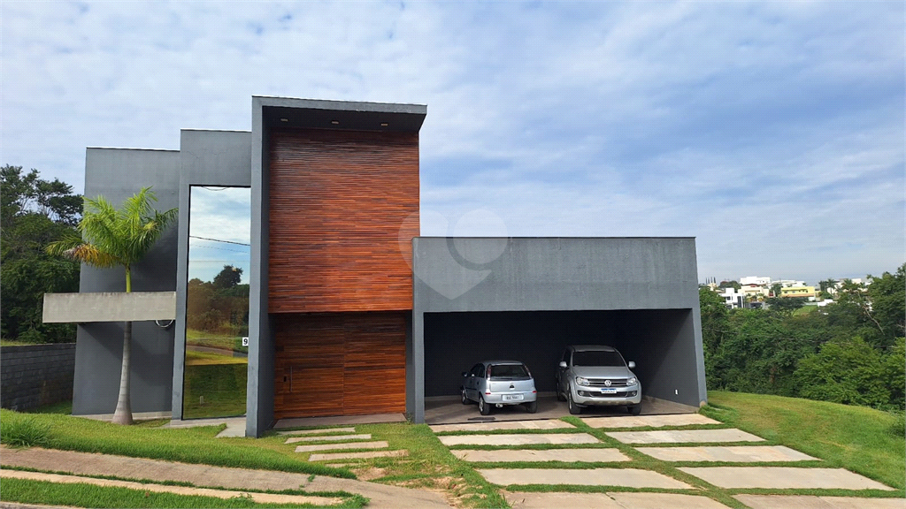 Aluguel Condomínio Araçoiaba Da Serra Village Ipanema REO971908 2