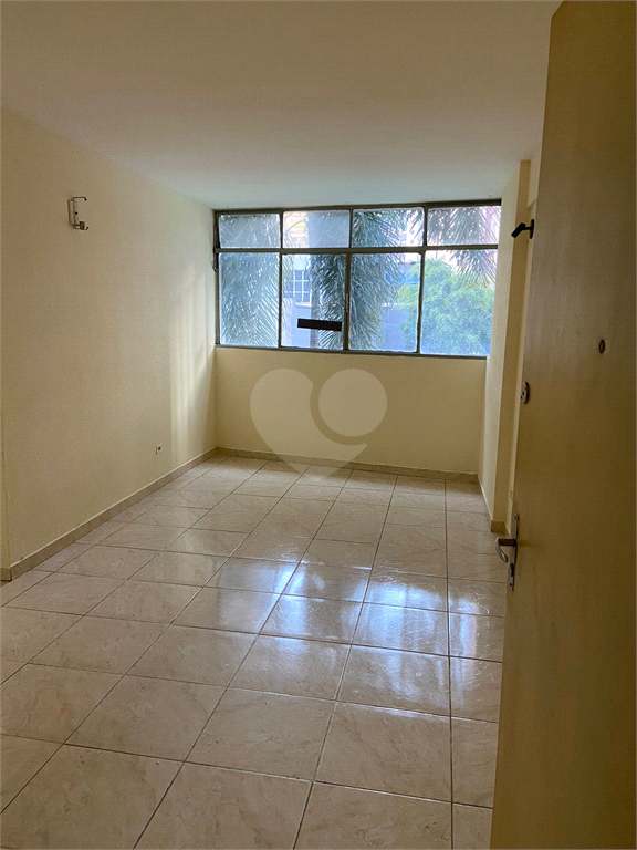 Venda Apartamento São Paulo Bela Vista REO972118 3