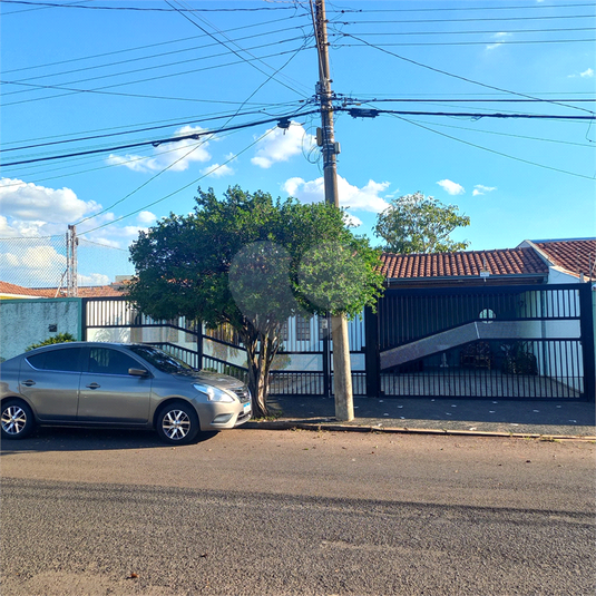Foto REO974125