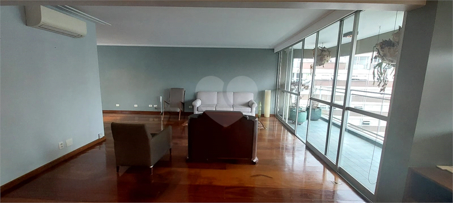Foto REO974871