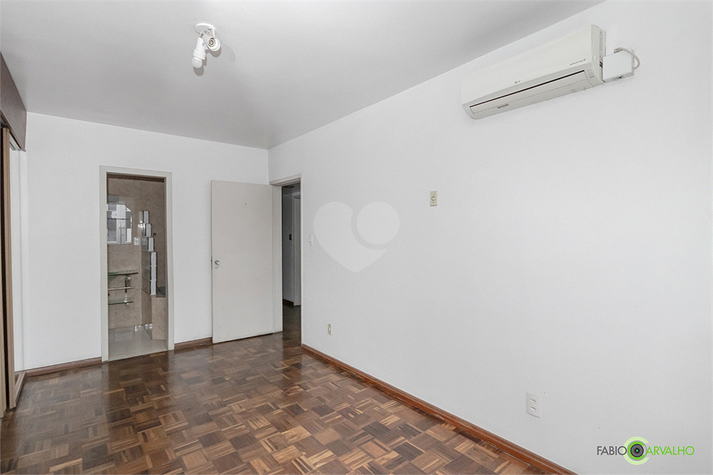 Venda Apartamento Porto Alegre Rio Branco REO974897 21