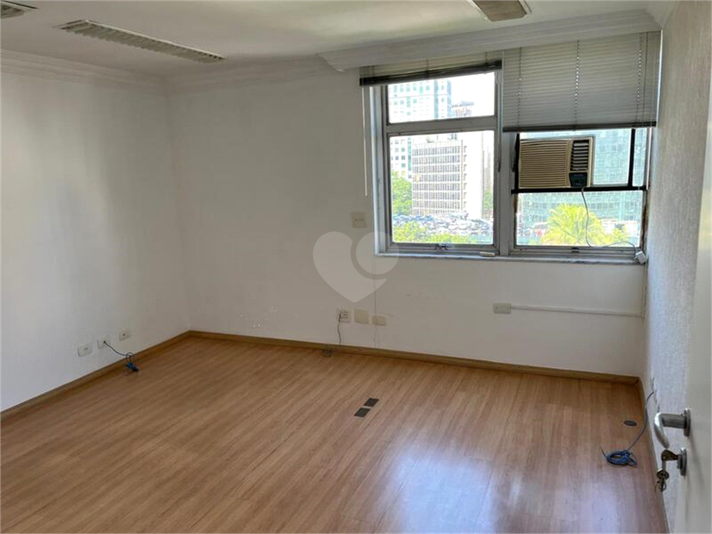 Venda Salas São Paulo Jardim Paulistano REO976991 4