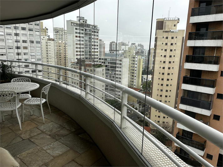 Foto REO977374