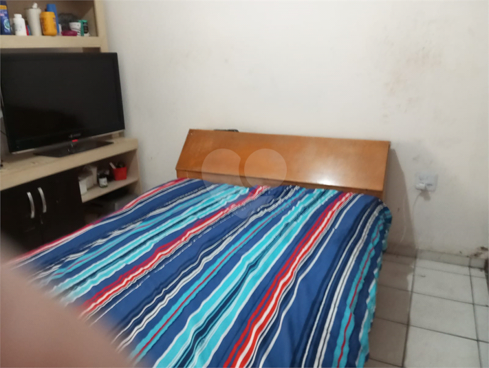 Venda Casa de vila São Paulo Santana REO978731 19