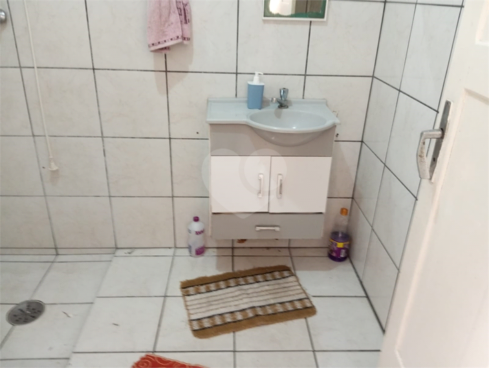 Venda Casa de vila São Paulo Santana REO978731 15