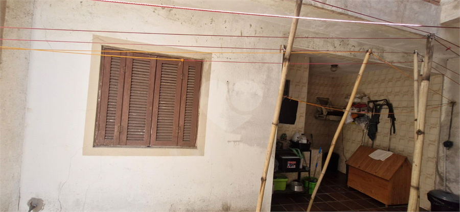 Edícula, lavanderia,quintal do fundo