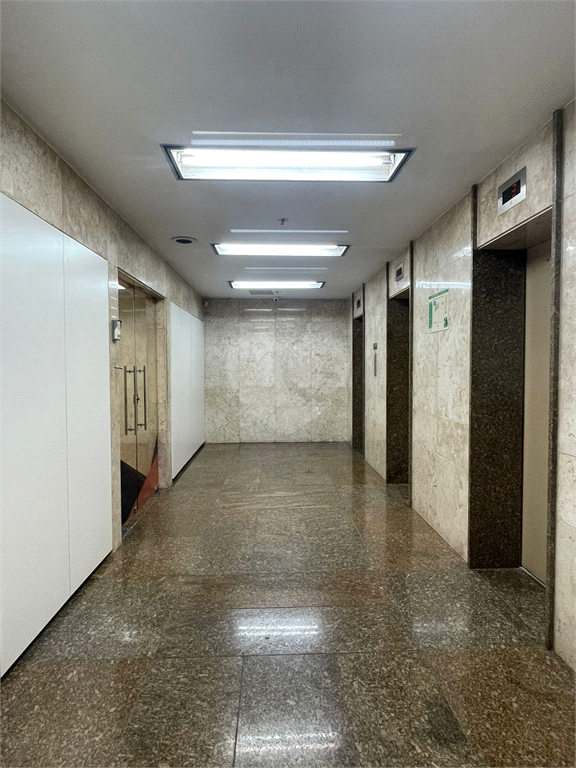 Aluguel Salão Comercial Rio De Janeiro Centro REO981384 19