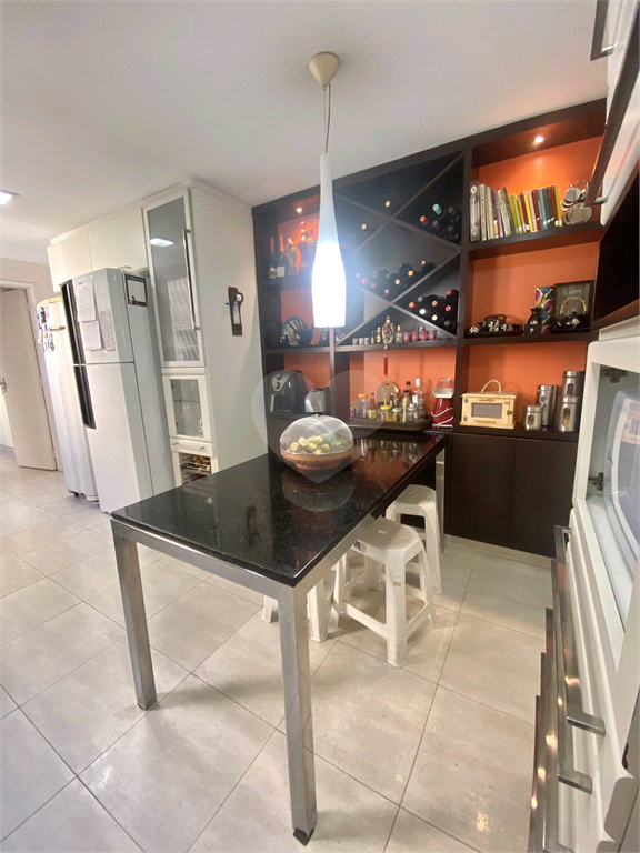 Venda Apartamento Vitória Santa Lúcia REO981434 34