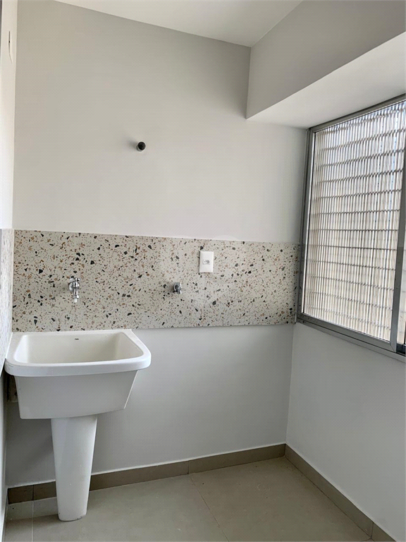 Venda Apartamento São Paulo Moema REO984005 23