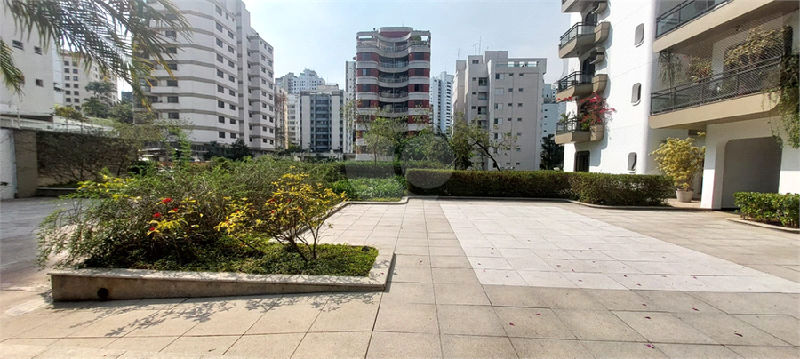 Venda Apartamento São Paulo Real Parque REO986923 29