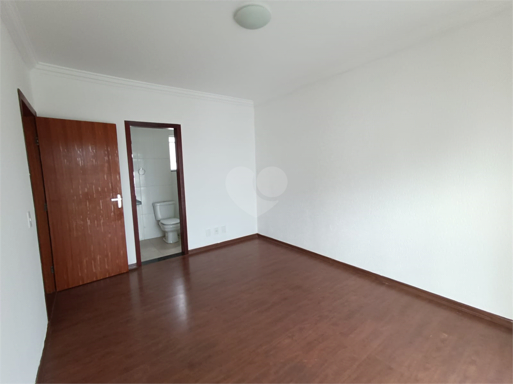 Venda Apartamento Barbacena Centro REO989010 39