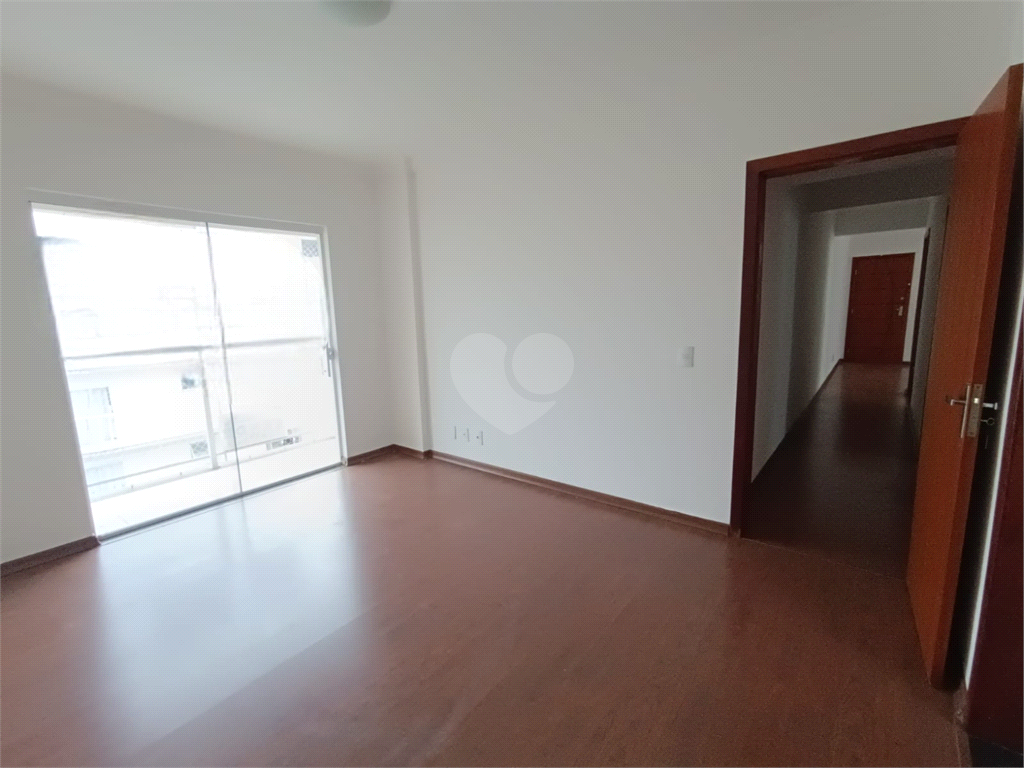 Venda Apartamento Barbacena Centro REO989010 37